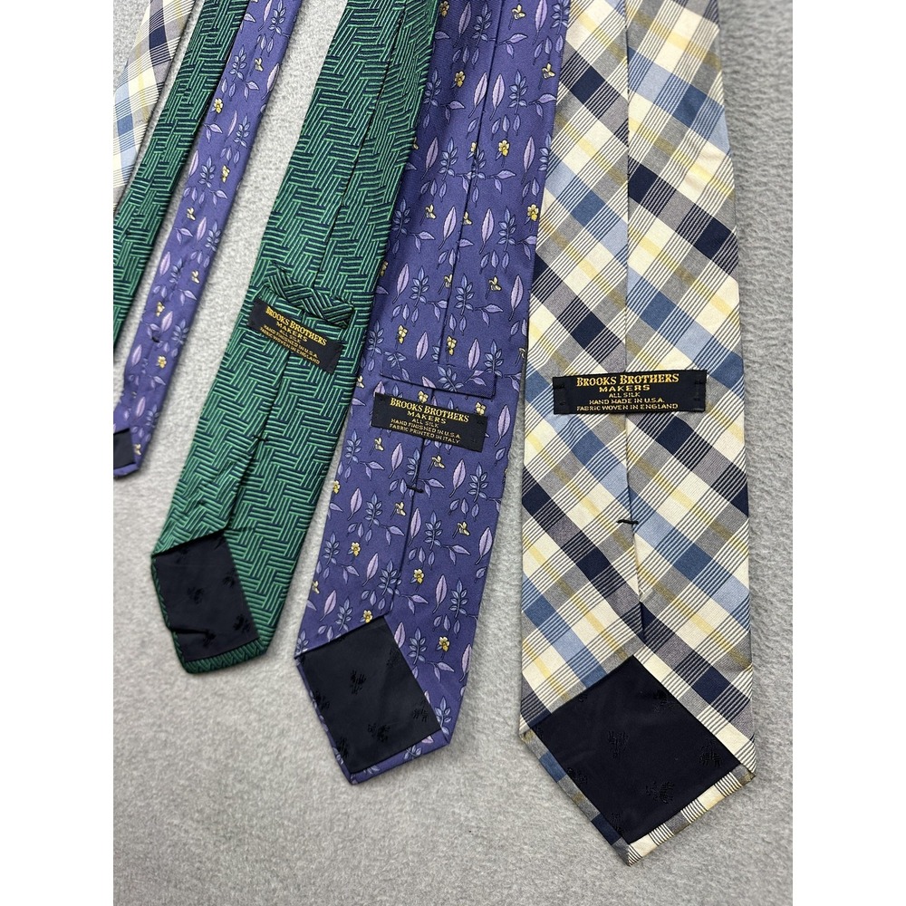 Brooks Brothers Tie Mens One Size Purple Floral 100% Silk Made USA Italy READ